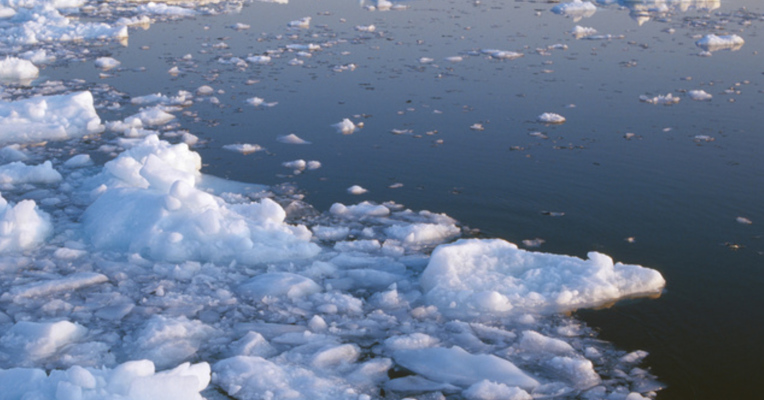 视频丨格陵兰冰盖质量损失将破万年纪录
