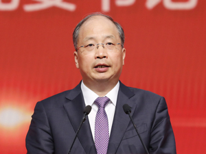 易会满重磅发声！“不该管的”坚决放权于市场！还提出六大工作重点，开出这些政策大礼包