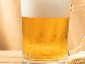 燕京啤酒前三季度净利下滑近25% 啤酒销量4月起恢复增长
