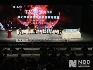 “全球票房前十的电影中，有6部是科幻片，大量科幻影视作品都来源于科幻小说”