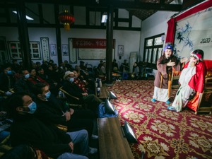 创新英国创意经济负责人汤姆·坎贝尔：艺术金融创新在伦敦成都上海等快速发展