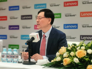 联想集团董事长杨元庆：目前不缺订单缺供应 考虑进入中国主流手机市场