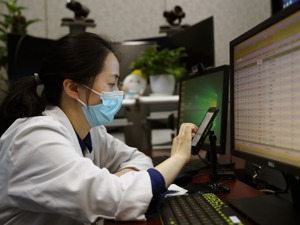 “互联网+”医疗复诊药品费 可按医保规定支付 国家医保局发文积极推进“互联网+”医疗服务医保支付工作