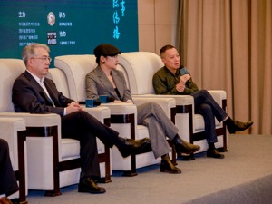 中国电影如何在份额不足20%的世界市场站稳脚跟？喇培康、饶曙光等大咖这样说