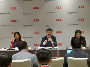 ABB中国高级副总裁赵永占：中国市场足够大 充电换电两种模式能共存