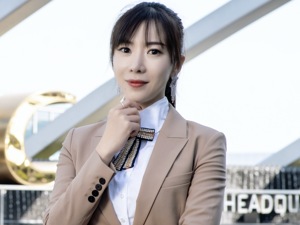 专题·冲刺季的地产营销人| 蓝光发展助理总裁张日芳：未来房地产营销需要融入和拓宽互联网思维