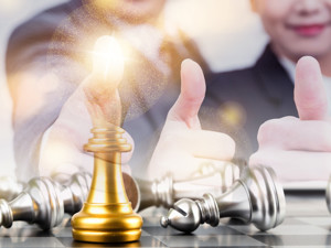 私募基金高仓位欲迎跨年行情 六成六的私募看好券商股