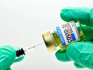 新冠疫苗重磅！英国批准辉瑞疫苗紧急使用，钟南山：3个月临床试验结果远远不够