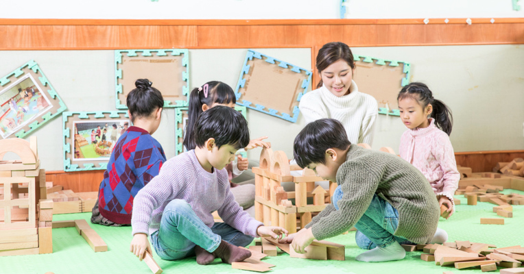 视频丨明年幼师和保育员预计缺口超300万