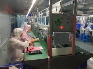 消费电子配件外贸订单激增：有机硅暴涨、芯片紧供应，疫情下工厂行情分化