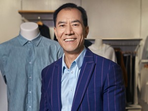 疫情下“口罩龙头”业绩爆发，明年靠什么撑起近700亿市值？ 稳健医疗董事长李建全：产品性价比高，会开发更多产品进入更多渠道