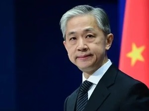 外交部：暂停中英间往返航班！英国又发现一种变异新冠病毒，传染性更强