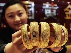 黄金和比特币，谁是新一轮“避险之王”