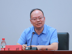 每经专访人民大学副校长王轶：民法典全面系统回应工业文明转向信息文明的新问题、新要求