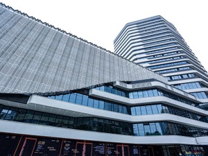 猛追湾增添商办活力  亚太并购大厦“焕新”亮相