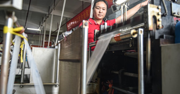限塑令首周：纸盒、纸吸管都没货 纸厂满负荷生产