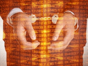 ABS领域首张个人罚单背后：张明炜不仅伪造印章，还诈骗310万元