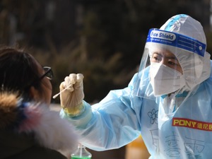 国务院要求加强监测预警，坚决遏制疫情扩散