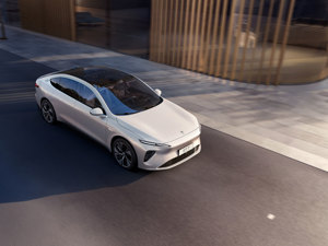 蔚来ET7发售、Model Y降价上热搜 2021年新能源车市将持续升温？