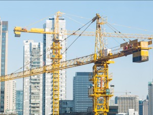 快讯 | 大基建营收超房地产，2021年绿地要冲刺6000亿