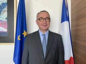 对话法国驻成都总领事白屿淞：过去一年中法合作深入，西南地区重要性凸显
