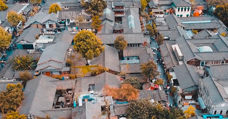 成都严打哄抬房价等违规行为 建群鼓动集体涨价当事人被约谈
