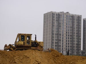 回望2020·土地市场 | 2020年土拍市场“前低后高”，TOP50房企拿地金额占比近五成