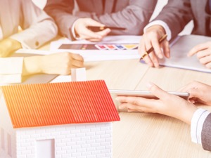 上海房产税试点10年：税收逐年递增，个人房产税规定10年未变