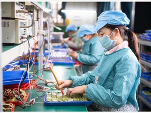 破解电子元器件行业大而不强难题，三年行动计划出炉，工信部答每经问：将吸引多元化社会资本支持产业发展