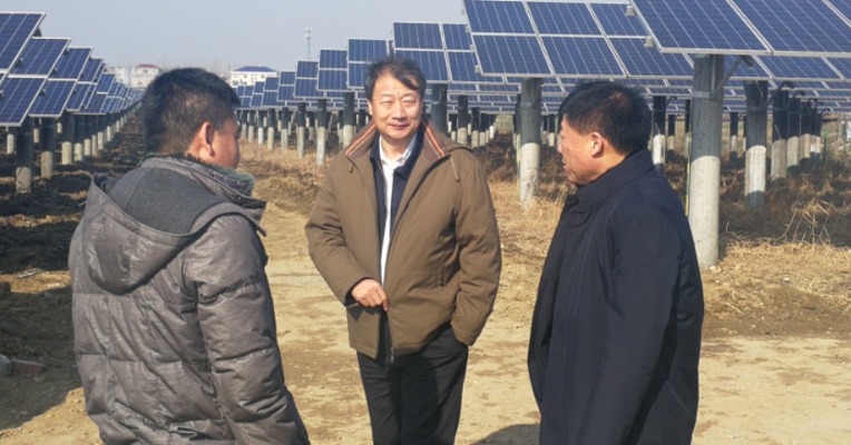 全国人大机关扶贫故事：内蒙古自治区首个全容量并网投运联村电站建成，惠及3525户贫困户