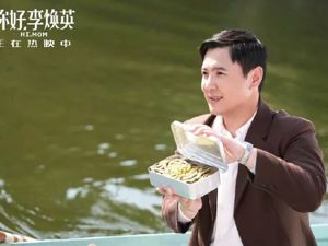 188亿，超越黄渤！他成为中国电影票房“第一先生”，粉丝：看到他那张脸就想笑