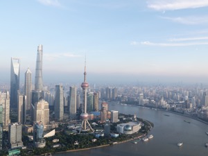 十八大以来我国经济总量连续跨越重要关口 2020年逆势增长凸显中国经济强大韧性
