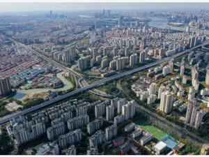 社科院报告：2020年宏观杠杆率增幅逐季回落，国有企业与地方政府债务是债务处置重点