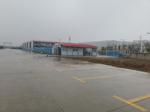 千亿明星公司曲终人散？现场探访武汉弘芯：招牌已撤，分包商称员工已解散