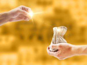 深圳国资148亿接盘苏宁易购23%股份——道达早评