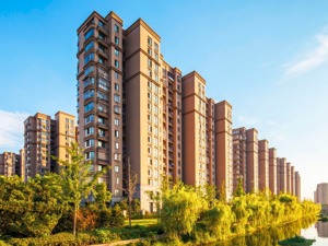 国家发改委：有序推进农业转移人口市民化 放开放宽除个别超大城市外的城市落户限制