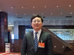 专访全国政协委员、中国联通产品中心总经理张云勇：5G基础建设应当适度超前 建议加快5G上飞机步伐