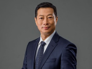 两会专访丨东风公司董事长竺延风：科技公司入局，对传统车企而言是机遇并非冲击