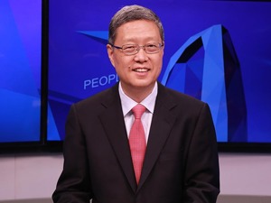 每经专访外交部原副部长何亚非：中国不仅要参与重构全球治理体系，而且要发挥引领作用
