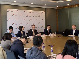 截至2020年中共有1021家A股上市公司发布ESG年度报告，远超2009年的371家