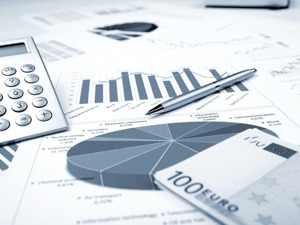 A股整体调整致基金净值急降 新手基金经理成绩不如老手？
