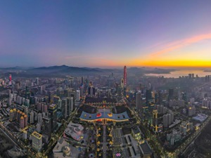 万亿城市工业图谱：深圳登顶泉州跃升，合肥加速“去工业化”？