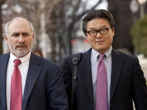 整个华尔街都乱了！韩国传奇金融大佬爆仓又冒出受害者，亏损可能高达197亿