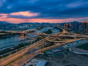 城市24小时 | 与重庆成都西安并列，兰州喜提利好