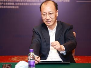 中国信通院云大所所长何宝宏：数字化转型是长期过程，不能用短时成败定义