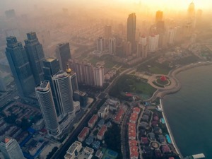 城市24小时 | 央行论文“暴击”文科生，经济学家看不下去了