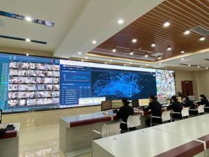 绿色出行菏泽样本：新能源公交车覆盖率超98%，定制公交解决中小学生出行难题