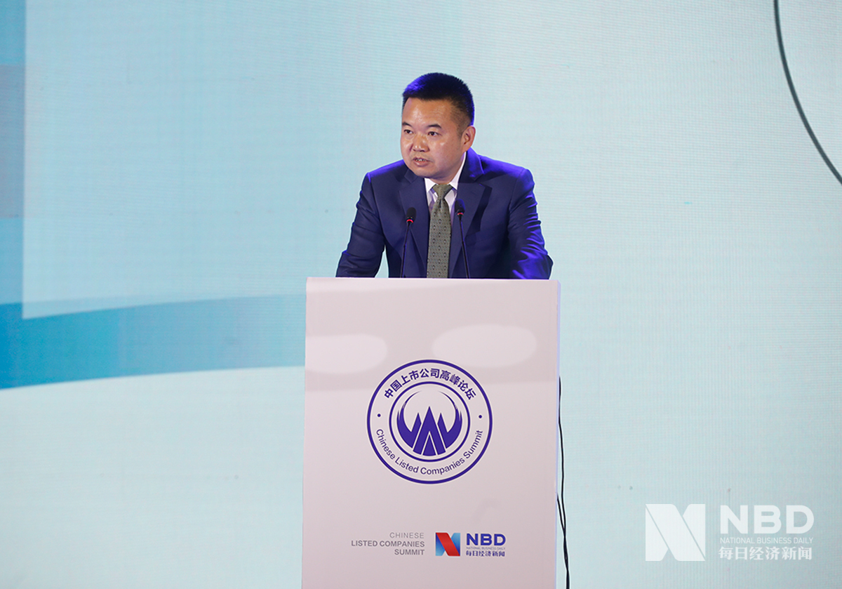 阙紫康表示，“为进一步提高西部基地的服务水平，我们正在开展以下几项工作：第一，我们将更加主动服务西部各省份现代产业体系的建立。第二，我们希望更加全面了解一线的资本市场服务需求，面向市场，对内生于实体经济发展的资本市场服务需求作出及时反应，始终是深交所业务创新、产品创新的重要着眼点和着力点。第三，我们希望更加系统地做好早期创新创业项目的投融资对接服务工作”。