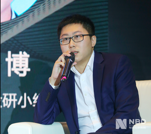 南方基金科创投研小组负责人王博在圆桌论坛环节发言称：“科创板上市企业在中国资本市场上都十分优秀，收入、利润率、研发费用等都处于较高水平。”他提到，科创板以成长性企业居多，适合成长股的投资方式。 