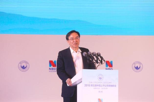 上海电影董事长任仲伦:上影必须走市场化道路 要做最高的那棵树 | 每日经济新闻